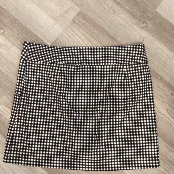 Zac & Rachael skort - Picture 2 of 3